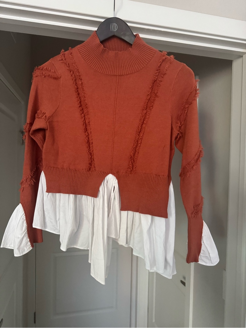 Avantlook Rust Orange and White Mixed Media Fringe Sweater- Size XS